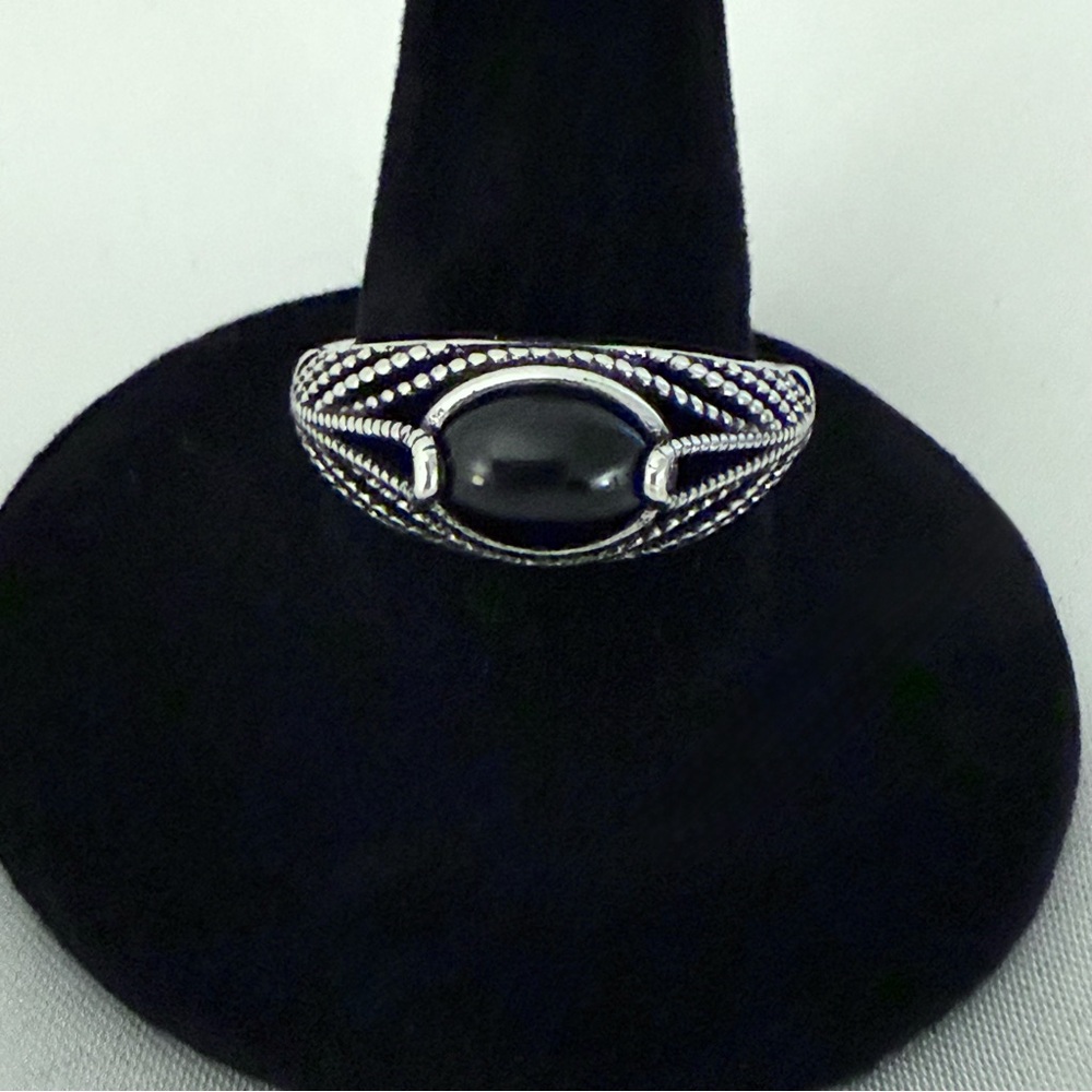 Sterling Silver 925 Black Agate Oval Gemstone Open Inlay Ring